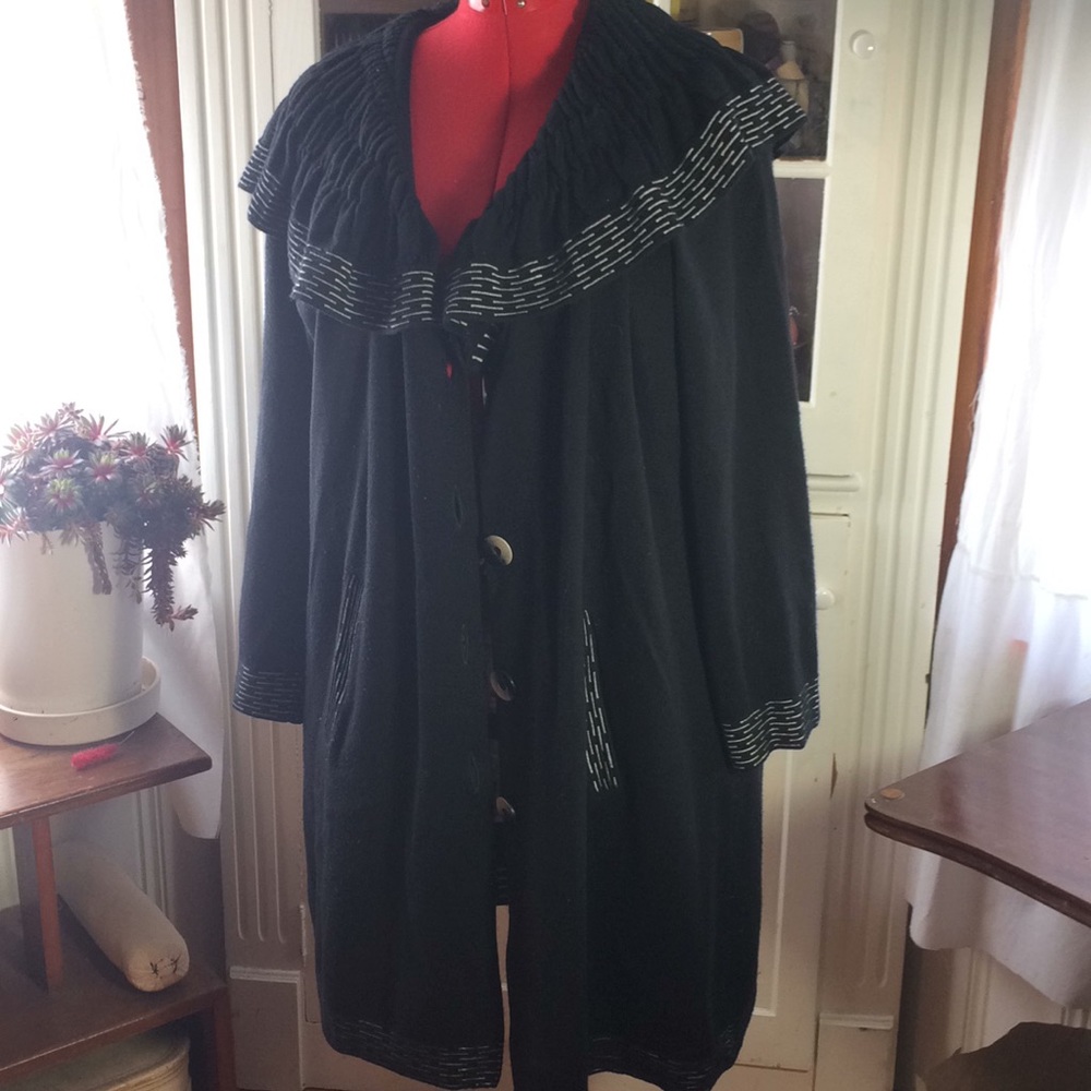 Amazing Piligrim-like Sweatercoat